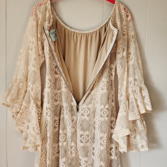 Boho Lace Neutral Western Judith March Bell Sleeve Mini Dress Medium - Picture 9 of 10